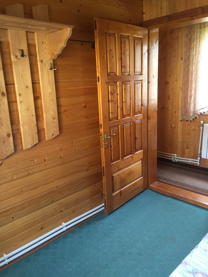 Guest House U Myrona Γιαρέμτσε Εξωτερικό φωτογραφία