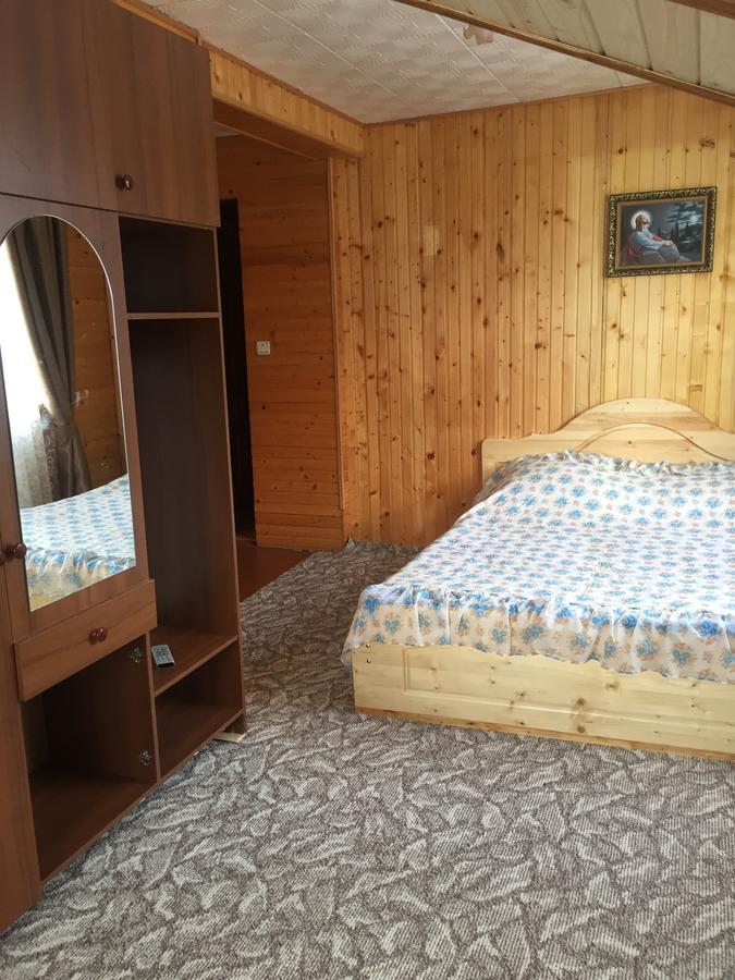 Guest House U Myrona Γιαρέμτσε Εξωτερικό φωτογραφία