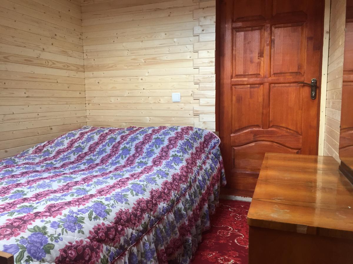 Guest House U Myrona Γιαρέμτσε Εξωτερικό φωτογραφία